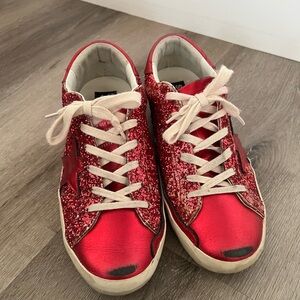 Very Unique Golden Goose Sneaker